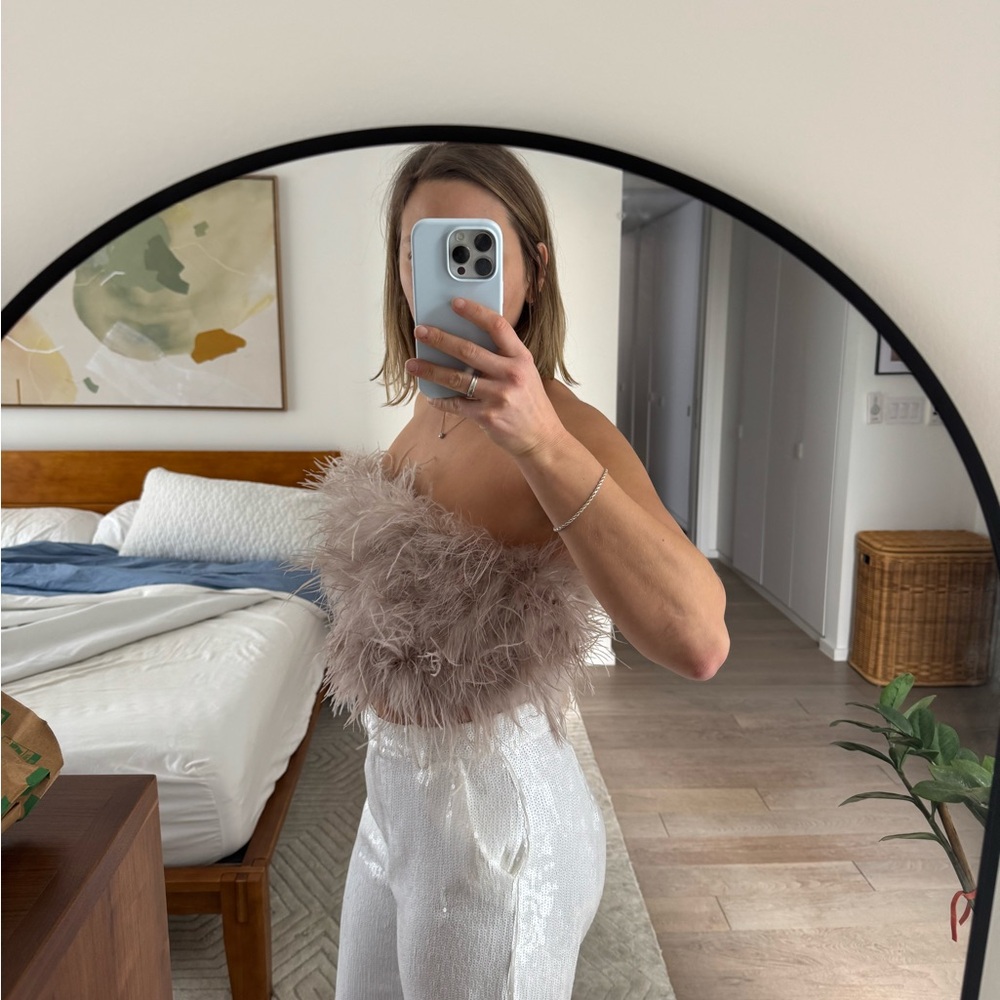 Lamarque Feathered Crop Top in Dusty Pink - Picture 12 of 12